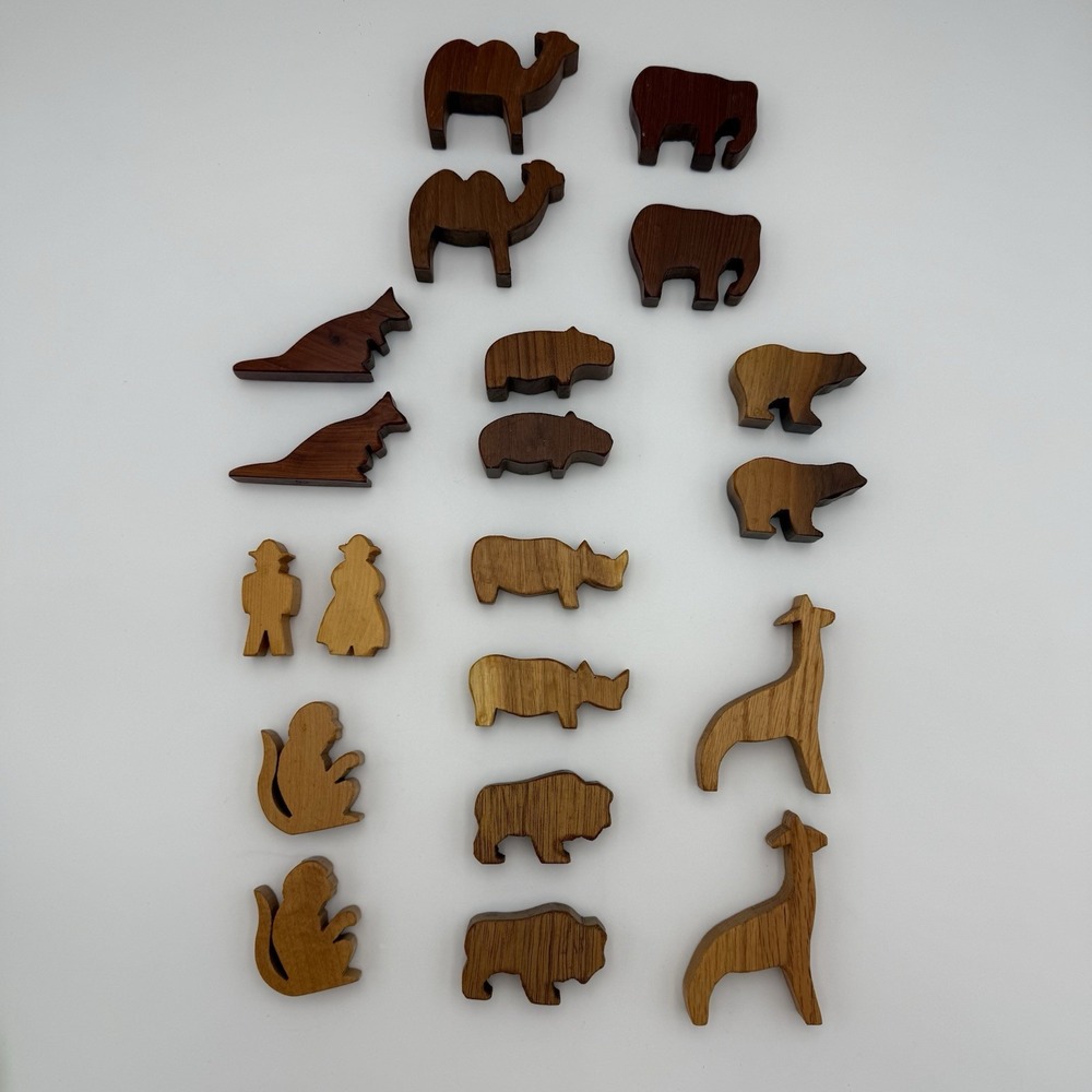Vintage Hand Carved Wooden Noahs Ark Animals 18 Pcs Biblical Folk Art Montessori - Picture 3 of 6